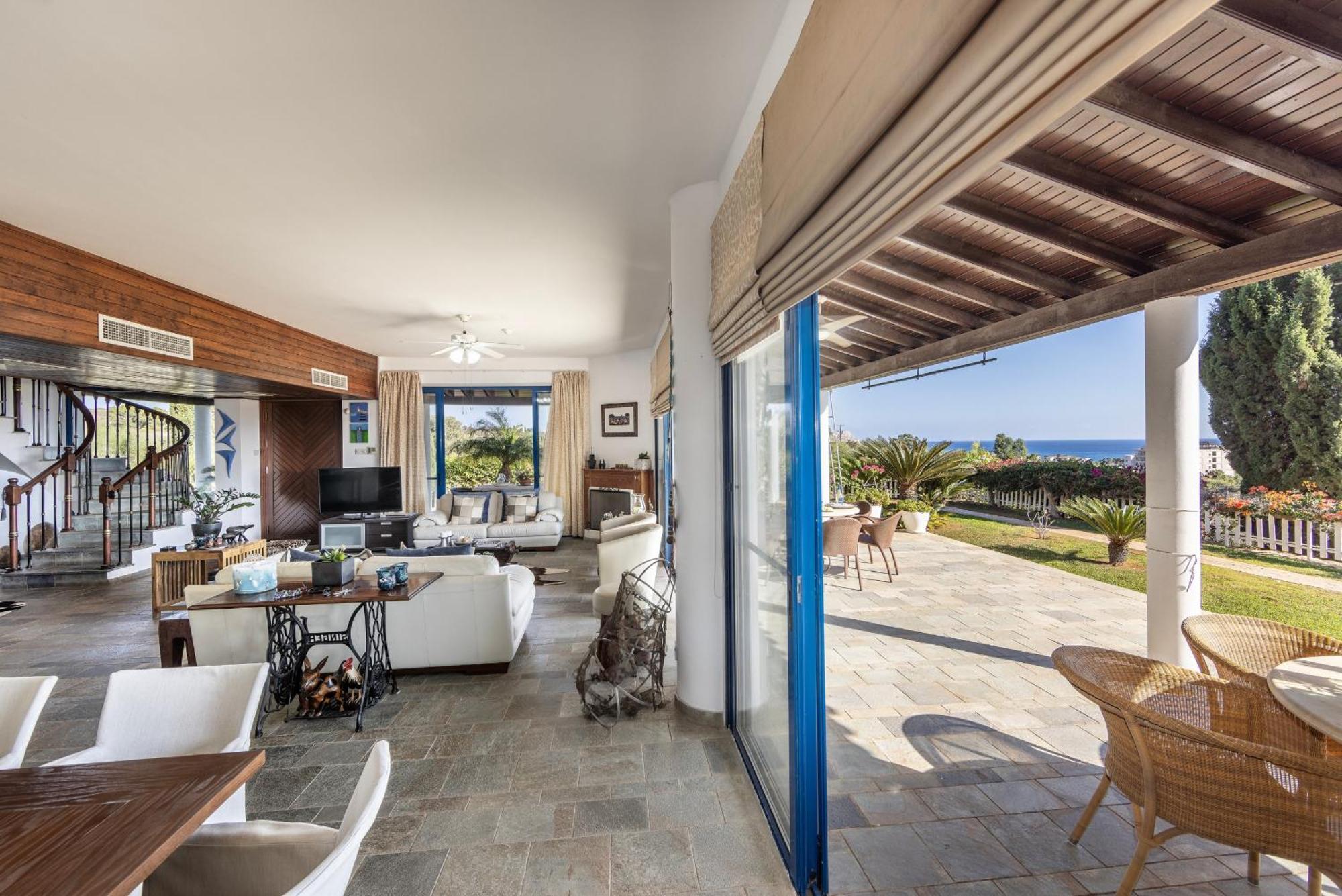 Sycamore Seaview Agia Napa
